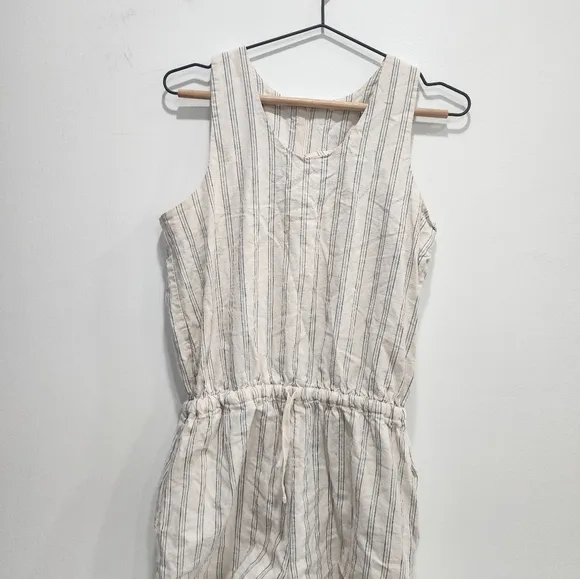 [ Albion] womens size M, striped linen romper with cinch waist/ tie