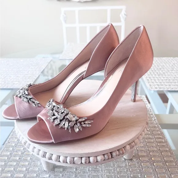 ✨ BADGLEY MISCHKA Jewel Melvina Evening Sandals Heels Blush Pink 7.5M NEW