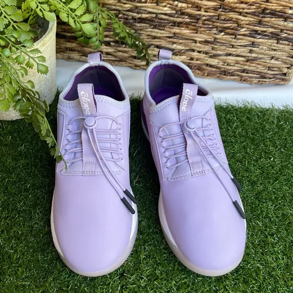 - CLOVE  LAVANDER WOMEN NURSE SHOES SIZE  8.5 BRAND  MENS NEW 7