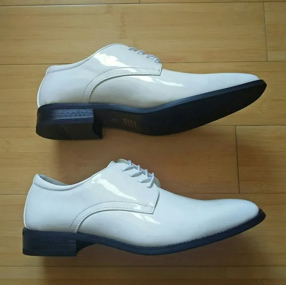 -NEW- Men's Vance Co. White Cole WIDE Dress Shoes 7.5