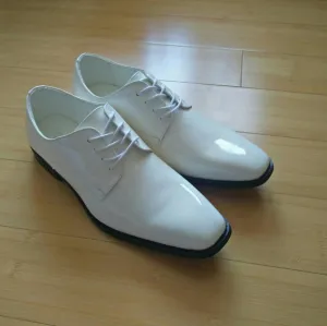 -NEW- Men's Vance Co. White Cole WIDE Dress Shoes 7.5