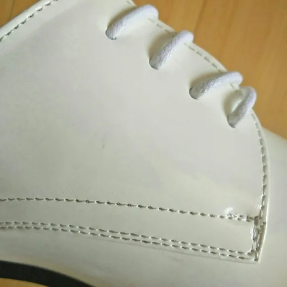 -NEW- Men's Vance Co. White Cole WIDE Dress Shoes 7.5
