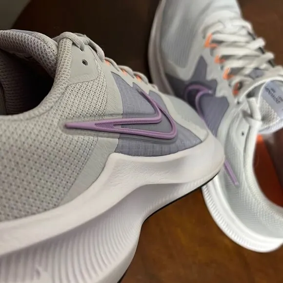 🔥🔥 NIKE DOWNSHIFTER 11 Women’s Running Shoes - PERFECT No flaws - Women Sz 10