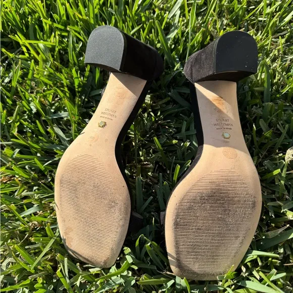 - Stuart Weitzman Nearlynude Ankle strap suede leather sandals size 10B