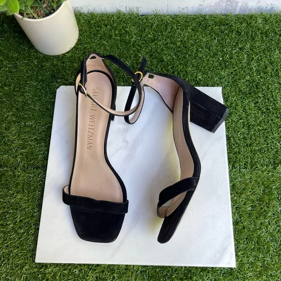 - Stuart Weitzman Nearlynude Ankle strap suede leather sandals size 10B