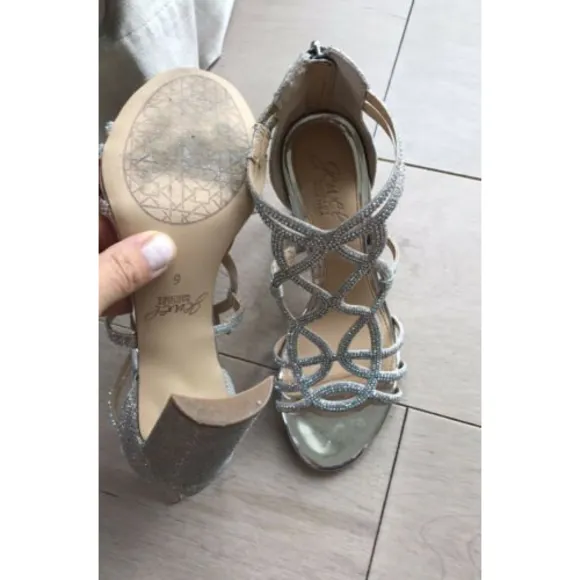 $109 JEWEL BADGLEY MISCHKA Filimena II Strappy Block Heel silver sandals 6