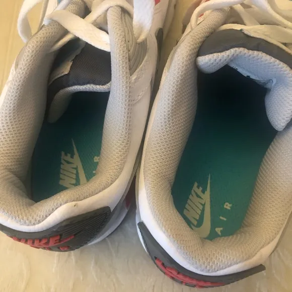 $160 Nike air max 90 ltr gs sneakers youth 5 euro size 37.5