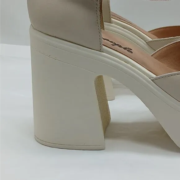 $168 NIB Free People Gwen Mary Jane Platform Pumps Women's 9.5 Chunky Heel Shoes