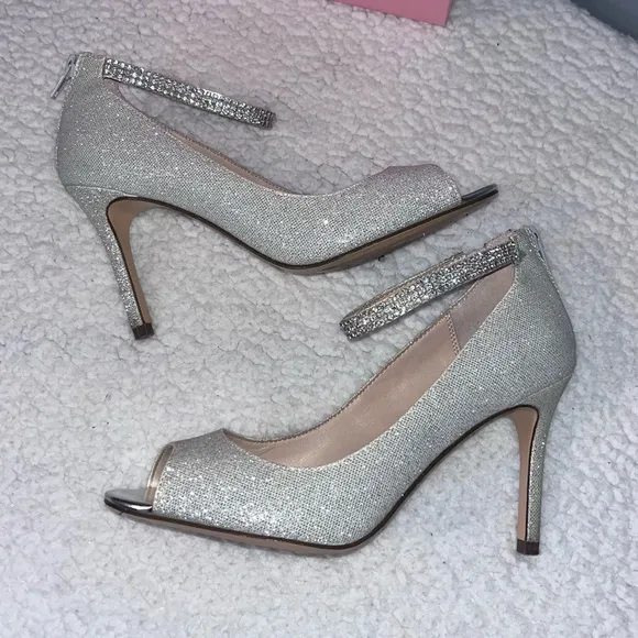 💎6.5 NINA BLING SHOWS💎