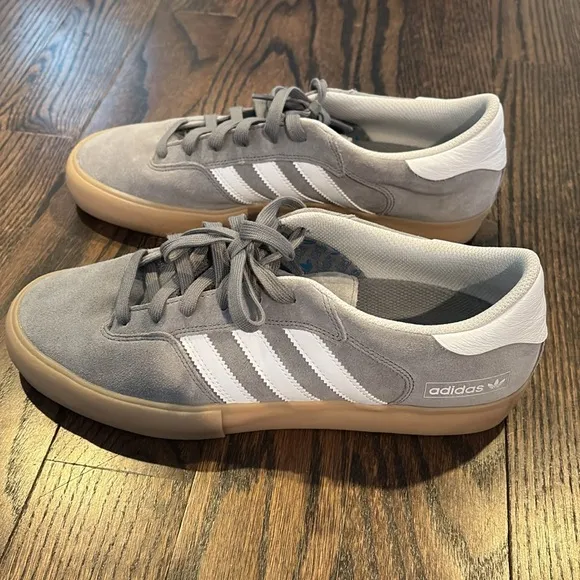 Adidas Gray and White Suede Men's Sneakers Size 11