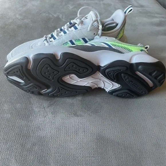 Adidas Haiwee Men's Shoes Grey Two-Royal Blue-Signal Green