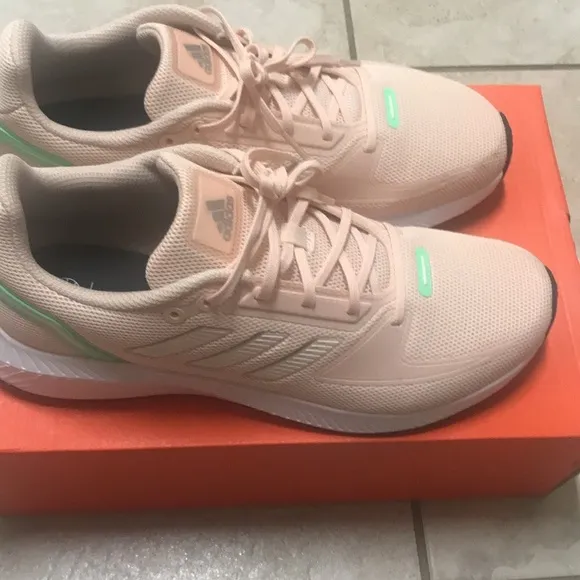 Adidas women shoes