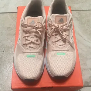 Adidas women shoes