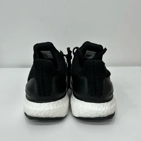 Adidas Women Ultraboost 5.0 DNA Black White Shoes Sneaker Boost GV8744