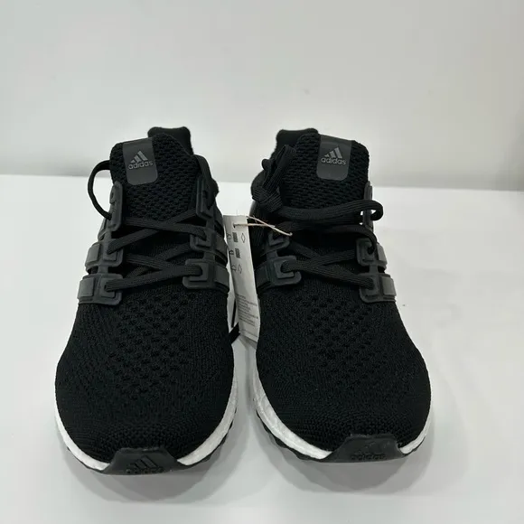Adidas Women Ultraboost 5.0 DNA Black White Shoes Sneaker Boost GV8744