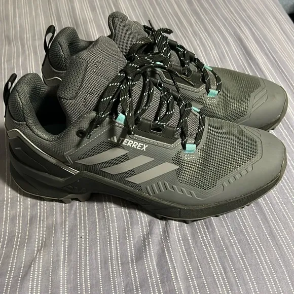 Adidas Women's Terrex AX4 Black Teal Grey Trail Shoes Size 9