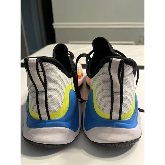 adidas x Mahomes II Impact Flx GV9854 Multi-Color Sneakers Shoes Men’s 9 EUC