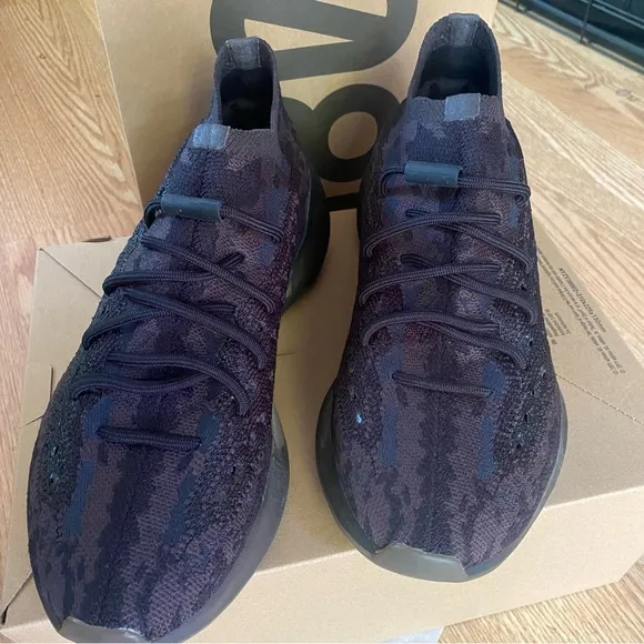 Adidas Yeezy 380 - Onyx