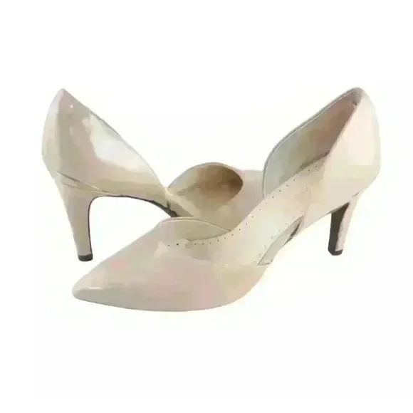 Adrienne Vittadini Tan Patent Leather Heel Pumps, Size 6; $85