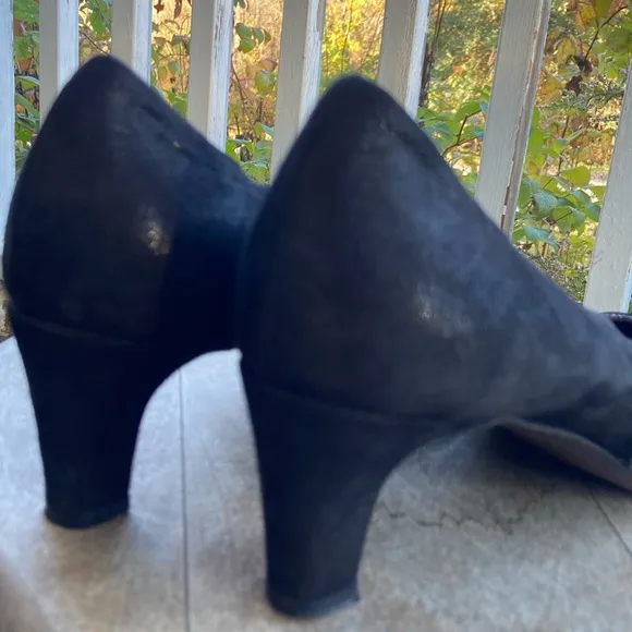 AGL Attilio Giusti Leombruni Cassie Black Suede Snakeskin Leather Pump Women's 9