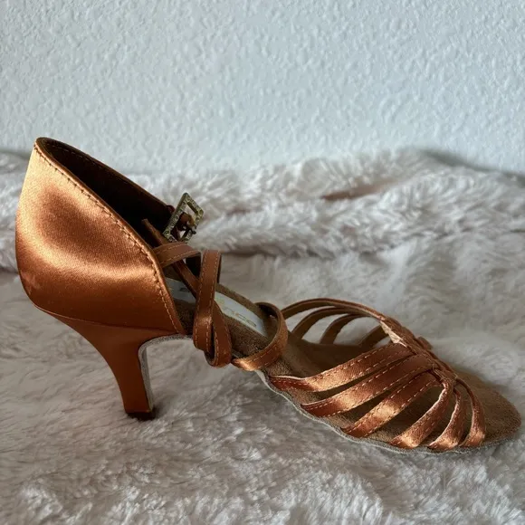 Aida Andra Latin Heels - Size 21.5 / 2.5&quot; Heel