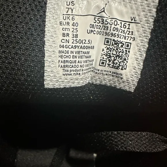Air Jordan 1 Low Big Kids Shoes