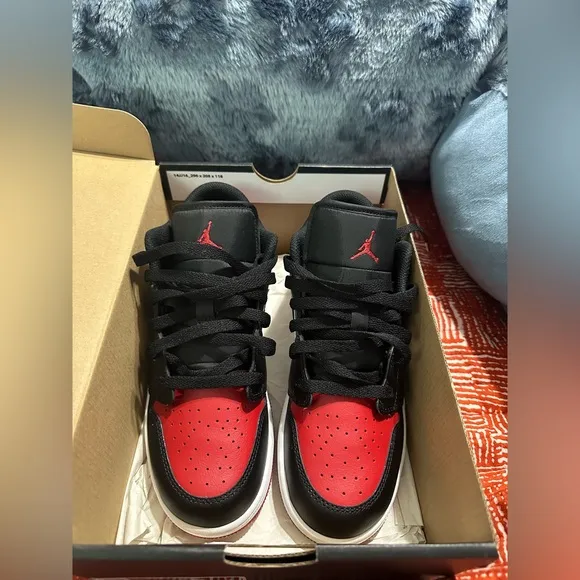 Air Jordan 1 Low Big Kids Shoes