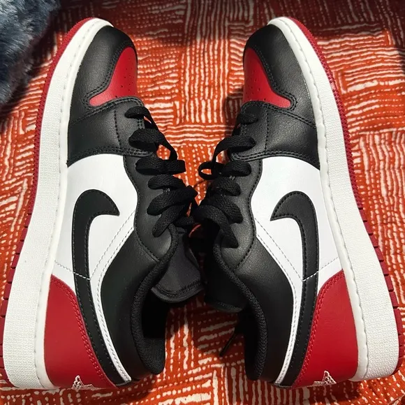 Air Jordan 1 Low Big Kids Shoes