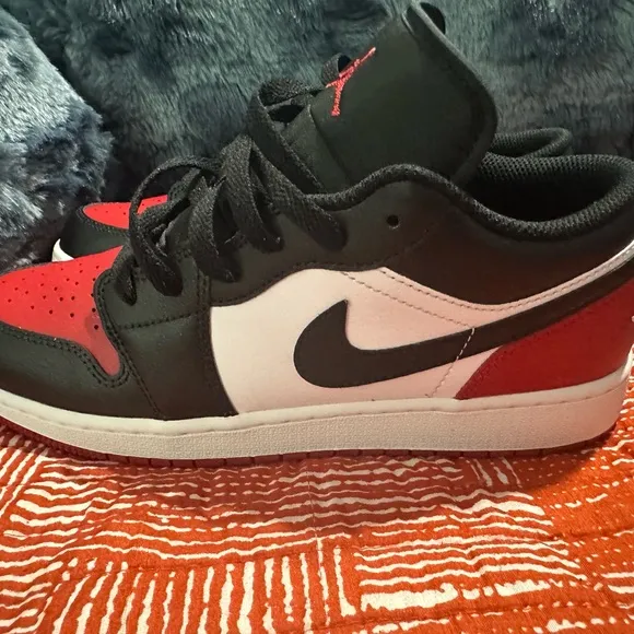 Air Jordan 1 Low Big Kids Shoes