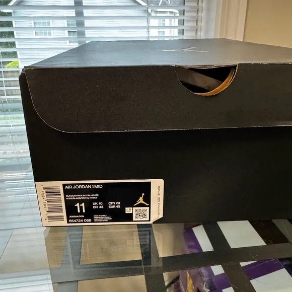 Air Jordan 1 Mid Men's Black and Blue Sneakers