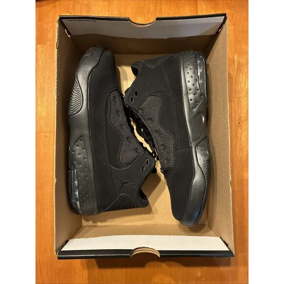 Air Jordan Max Aura 2 Triple Black Cat Shoes CK6636-002 Men Size 12