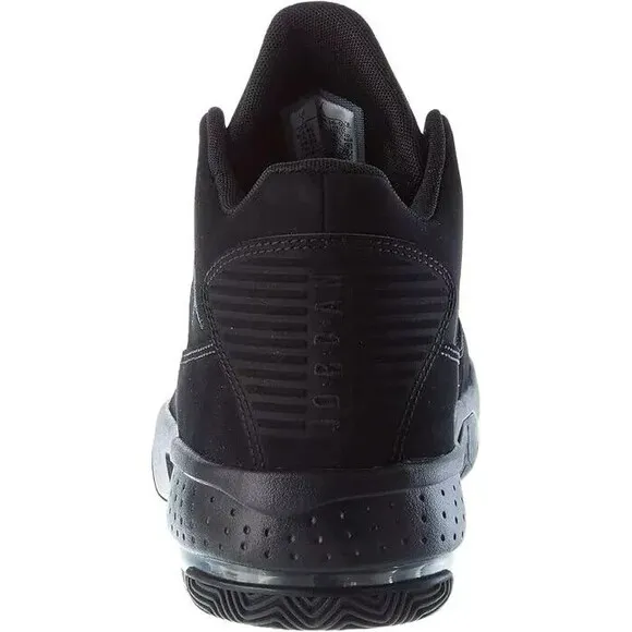 Air Jordan Max Aura 2 Triple Black Cat Shoes CK6636-002 Men Size 12