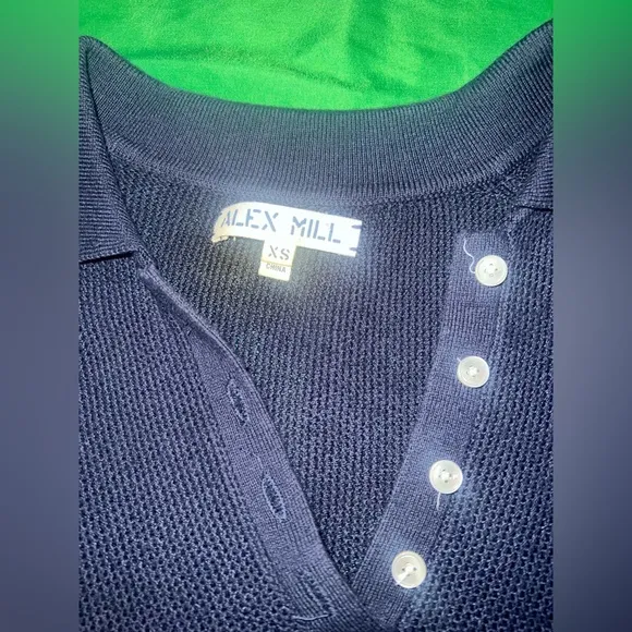 Alex Mill Classic Navy Blue 100% Cotton  Sweater with Button Detail size XS