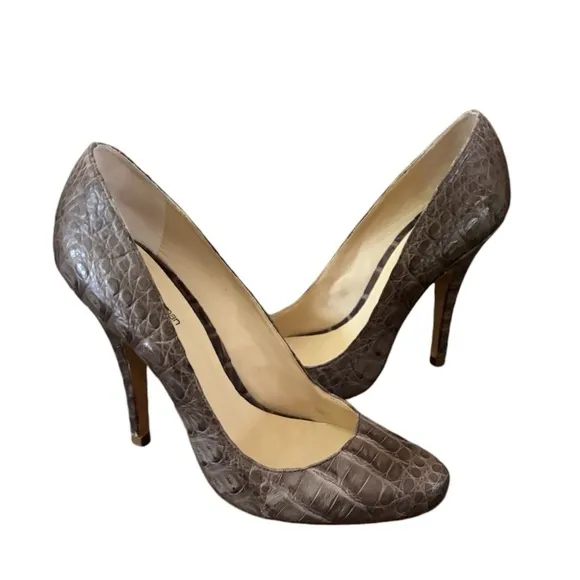Alexandre Birman Women’s Gray Crocodile Heels Size 8