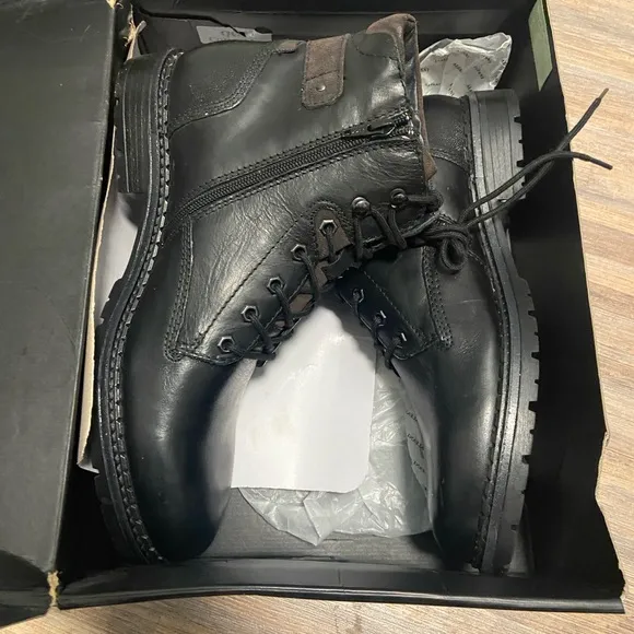 Alfani Chris Black Utility ankle boots Timeless 10.5. New In box