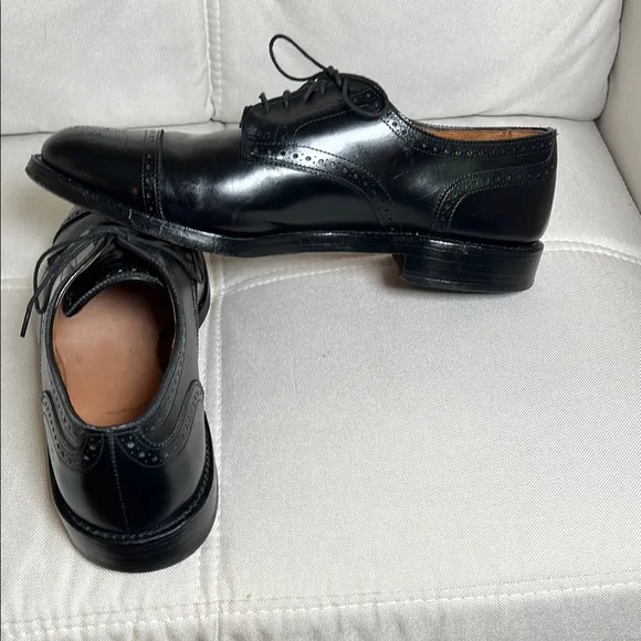 Allen Edmonds Lexington Men’s Black Cap Broque Oxford Dress Shoes Size 11.5