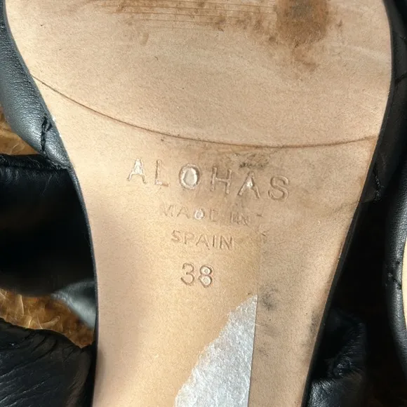 Alohas Conner Sandals Sz 38 in Excellent Pre-Owned Condition Vacation Fall Party