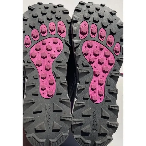 Altra Lone Peak 3.5 WOMENS Sz 9 Trail Running Shoes Gray Purple Pink Outdoor