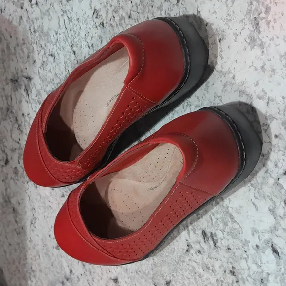 Amazing Clarks Women Shoes