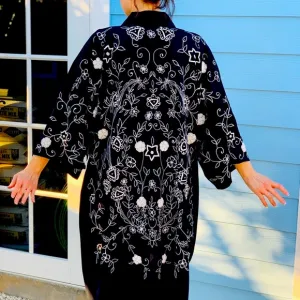 Anthropologie Floreat OS Navy / White Beaded &amp; Embroidered Kimono (Size All)