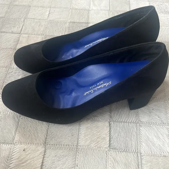 Antonio Saint New York All Day All Night Black Suede shoes in size 8.5D