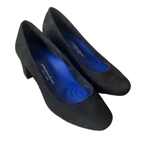 Antonio Saint New York All Day All Night Black Suede shoes in size 8.5D