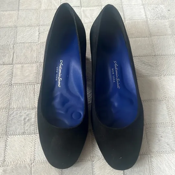 Antonio Saint New York All Day All Night Black Suede shoes in size 8.5D