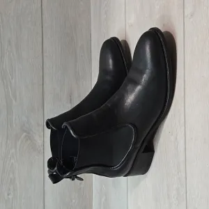 Aquatalia Women Ankle Chelsea Leather Boots shoes sz 9