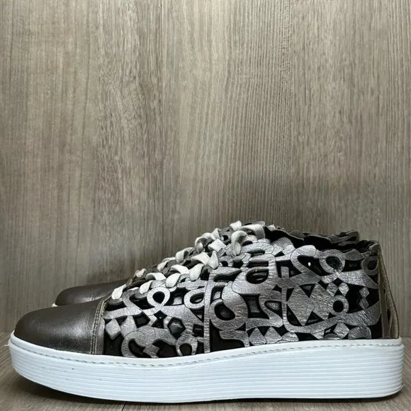 AREA FORTE Shoes Women Sz 39 US 9 Laser-Cut Sneakers Leather Pewter Silver Italy