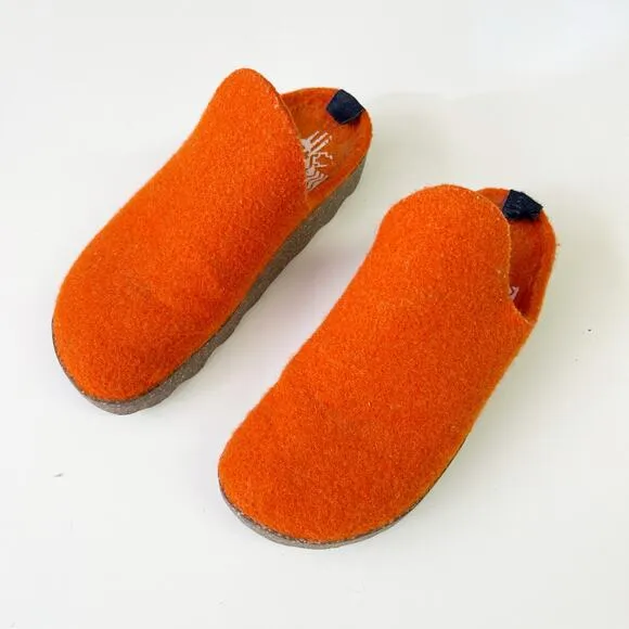 Asportuguesas Come Slip On Merino Wool Shoes Felt Artsy Clogs Orange Size 35 / 5