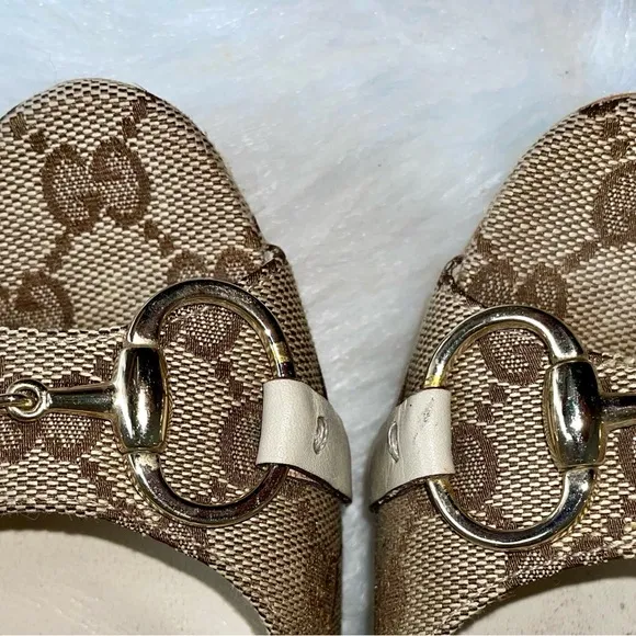 Authentic GUCCI Signature horsebit Shoes Heels Size 8.5 B / Great Condition!