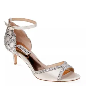 Badgley Mischka Gillian Embellished Ankle Strap Heeled Sandals in Ivory sz 8.5