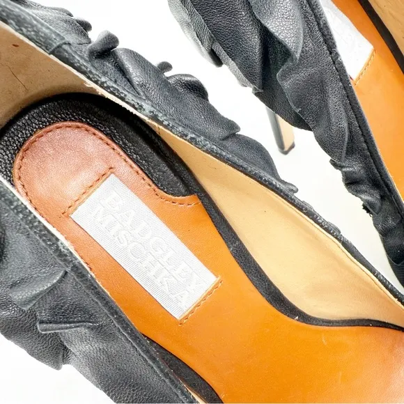 Badgley Mischka Tai Black Leather Ruffle Pumps Size 6