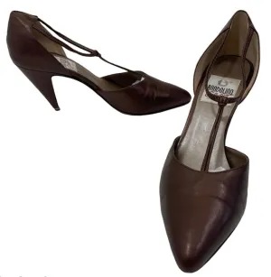 BANDOLINO VTG Punp Heels Luster Walnut Leather T Strap Point Toe 8